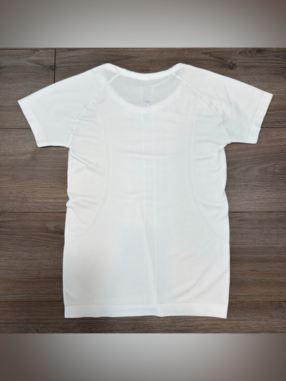 Lululemon short sleeve t-shirt